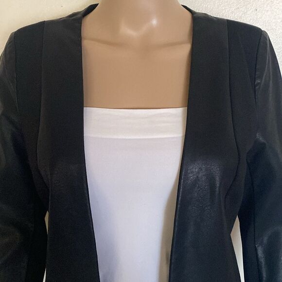 Michel Women’s Size M Black Faux Leather Blend Open Front Rare Edition Jacket - Picture 4 of 12